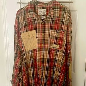 Men’s plaid shirt!